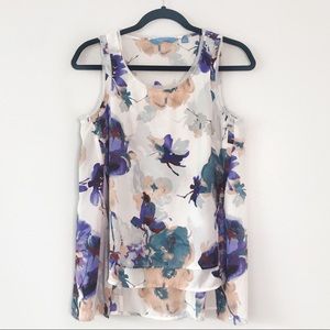 *Simply Vera Wang Floral sleeveless blouse